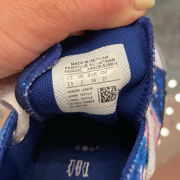 Junior converse all-star shoes - Picture 5 of 5